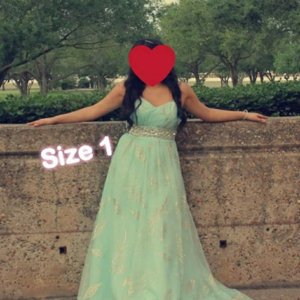 Light bule dress